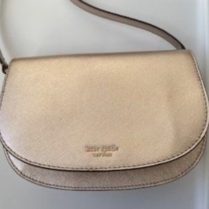 Kate Spade New York - Gold purse